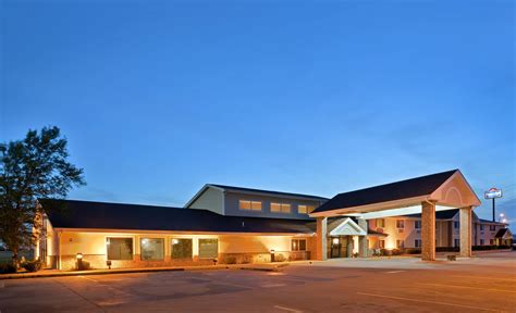 hotels in marshall mn|AmericInn by Wyndham Marshall 